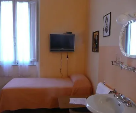 Hotel Belsoggiorno *